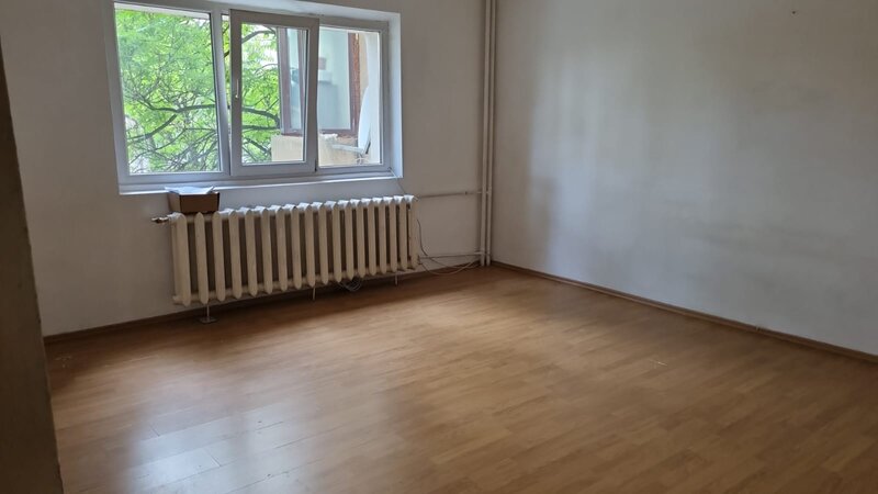 Mihai Bravu, Calea Vitan,