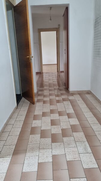 Mihai Bravu, Calea Vitan,