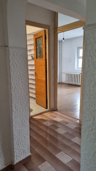 Mihai Bravu, Calea Vitan,