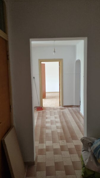 Mihai Bravu, Calea Vitan,